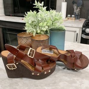 Steve Madden brown leather wedged sandals